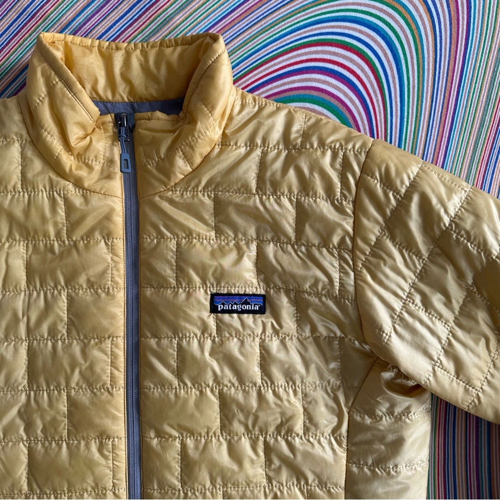 Men's Patagonia Nano Puff® Jacket • yellow / gold • small • puffer • hiking - Picture 2 of 12